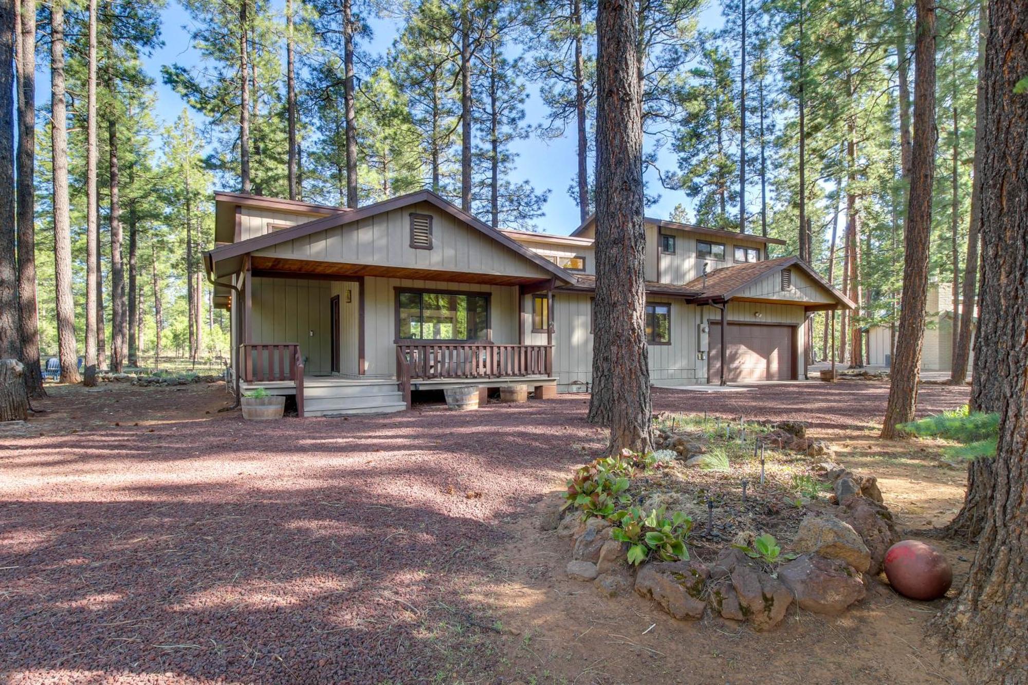 Indian Pine Peaceful Pinetop Cabin With Deck And Fire Pit! 빌라 외부 사진